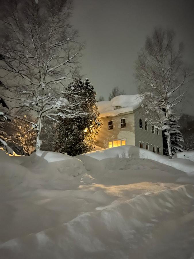 Chalet Banff - Higashiyama Niseko Eksteriør billede