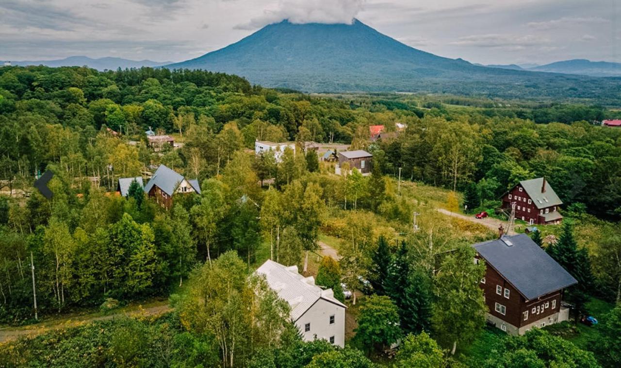 Chalet Banff - Higashiyama Niseko Eksteriør billede